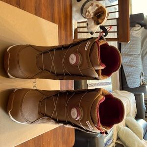 Limelight BOA snowboard boots. Great condition.